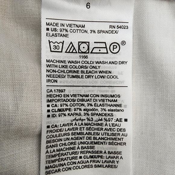 Old Navy Womens Everyday Shorts Size 6 Beige Chino Casual Stretch 5 In Inseam - Picture 5 of 6